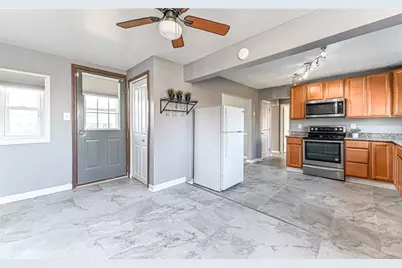 1711 Mercer St, Hopewell Township, PA 15001 - Photo 5