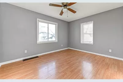1711 Mercer St, Hopewell Township, PA 15001 - Photo 13