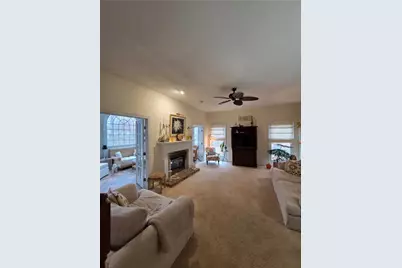 2001 Buckingham Dr, Marshall, PA 16046 - Photo 11