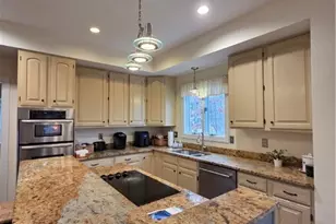 2001 Buckingham Dr, Marshall, PA 16046 - Photo 17