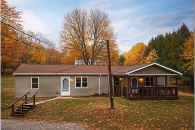 307 Pheasant Dr, Connoquenessing Boro, PA 16033 - Photo 1