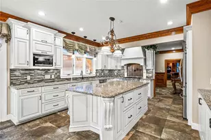 1351 Lindsey Rd, Neshannock Township, PA 16105 - Photo 5