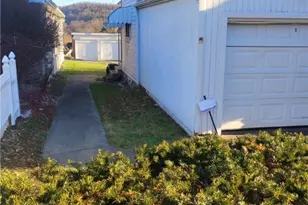 126 Brokaw Ave, Donora, PA 15033 - Photo 3