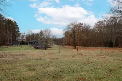 470 N Liberty Rd, Liberty Township, PA 16127 - Photo 5