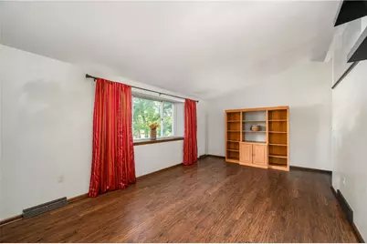 809 W Old Route 422, Franklin Township, PA 16001 - Photo 5