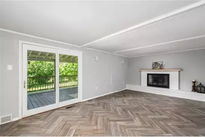 809 W Old Route 422, Franklin Township, PA 16001 - Photo 15