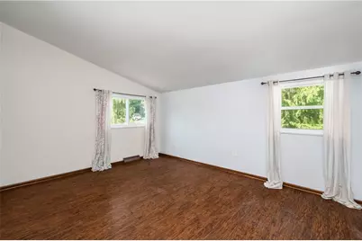 809 W Old Route 422, Franklin Township, PA 16001 - Photo 11