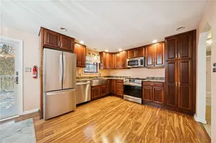 467 Rosanne Dr, Pittsburgh, PA 15147 - Photo 9