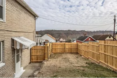 1209 Lower Meadow Ave, Charleroi Boro, PA 15022 - Photo 31