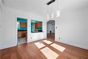 5469 Pocusset St, Pittsburgh, PA 15217 - Photo 15