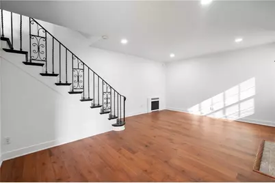 5469 Pocusset St, Pittsburgh, PA 15217 - Photo 13