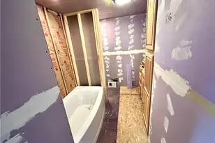 464 Bridgeport Rd, Mount Pleasant Township, PA 15666 - Photo 9