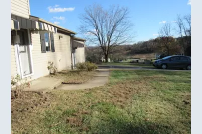 25 Tami Drive, Hempfield Township, PA 15601 - Photo 5