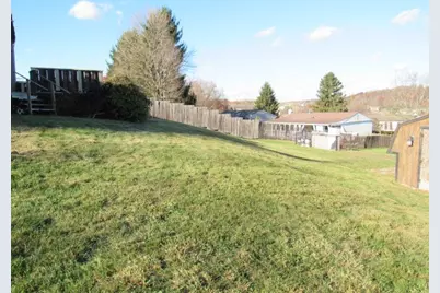 25 Tami Drive, Hempfield Township, PA 15601 - Photo 7