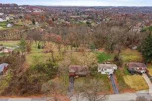 2725 Locust Dr, Peters Township, PA 15241 - Photo 37