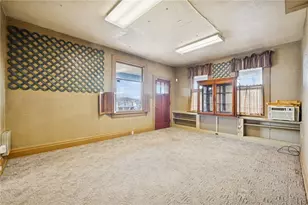 712 Depot St, Youngwood, PA 15697 - Photo 11