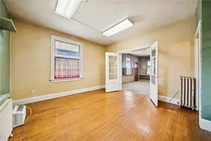 712 Depot St, Youngwood, PA 15697 - Photo 9