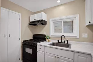 621 Washington Ave, Carnegie, PA 15106 - Photo 13