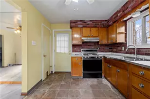 461 Eicher Rd, Kilbuck Twp, PA 15237 - Photo 11