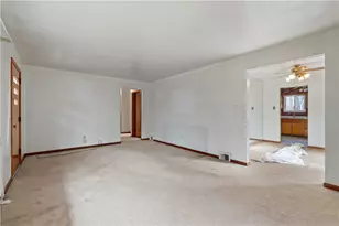 461 Eicher Rd, Kilbuck Twp, PA 15237 - Photo 9