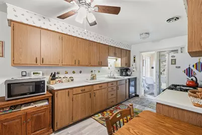 115 Sherwick Drive, Elizabeth Twp/Boro, PA 15037 - Photo 11