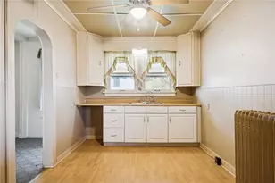 712 Depot St, Youngwood, PA 15697 - Photo 25