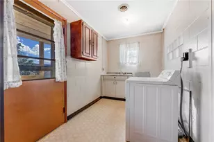 68 N Morgantown St, Fairchance, PA 15436 - Photo 43