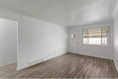 415 Euclid Ave, Glassport, PA 15045 - Photo 3