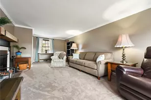 1146 Airedale Dr, Bethel Park, PA 15102 - Photo 5