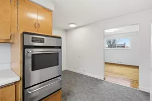 203 Clover Dr, Elizabeth Twp/Boro, PA 15037 - Photo 19