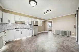 1908 Walnut Dr, Derry Township, PA 15650 - Photo 11