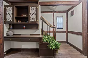 770 Country Club Dr, Pittsburgh, PA 15228 - Photo 3