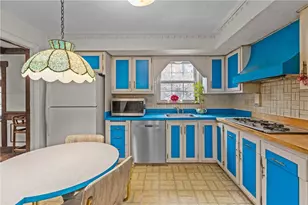 770 Country Club Dr, Pittsburgh, PA 15228 - Photo 15