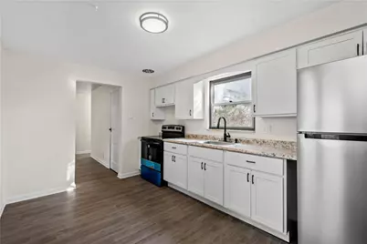 1653 Suburban Ave, Beechview, PA 15216 - Photo 15