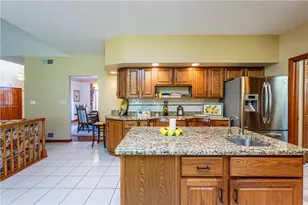 701 Rembrandt Cir, Hempfield Township, PA 15642 - Photo 15