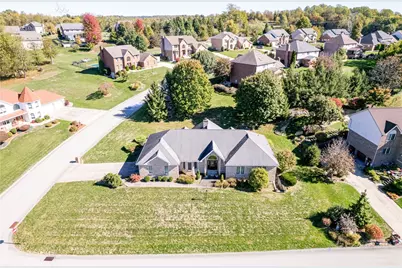 701 Rembrandt Circle, Hempfield Township, PA 15642 - Photo 7