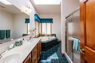 701 Rembrandt Cir, Hempfield Township, PA 15642 - Photo 31