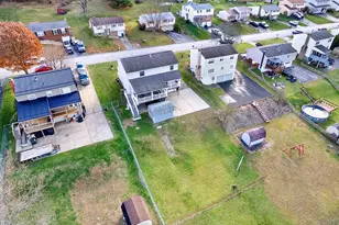 130 Tippecanoe Dr, Hempfield Township, PA 15601 - Photo 5