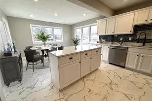 2026 Marshall Rd, Monaca, PA 15061 - Photo 9