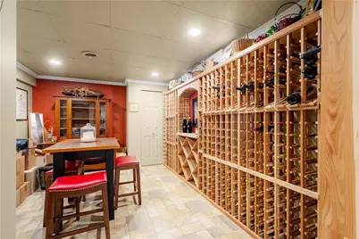 1095 Saint Mellion Dr, Collier Township, PA 15142 - Photo 27