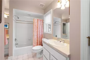 1095 St Mellion Dr, Collier Township, PA 15142 - Photo 17