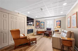 1095 St Mellion Dr, Collier Township, PA 15142 - Photo 25