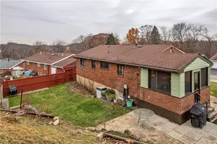 911 Quaker Dr, North Huntingdon, PA 15642 - Photo 33