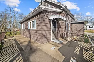 400 Locust St, Masontown, PA 15461 - Photo 45