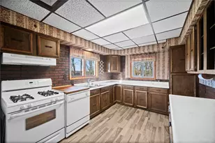 400 Locust St, Masontown, PA 15461 - Photo 21