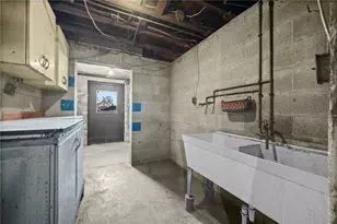 400 Locust St, Masontown, PA 15461 - Photo 37