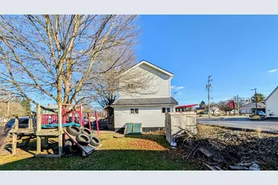 108 N Main St, Harrisville Boro, PA 16038 - Photo 7