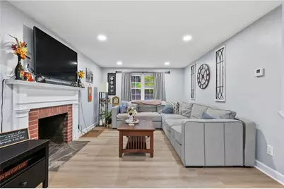 5300 Spring Valley Dr, Pittsburgh, PA 15236 - Photo 3