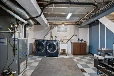 5300 Spring Valley Dr, Pittsburgh, PA 15236 - Photo 19