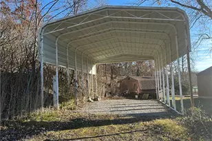 3178 New Hampshire Dr, Lower Burrell, PA 15068 - Photo 41